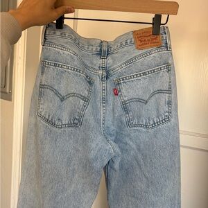 Levi Low Pro Straight Jeans - size 27